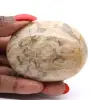 Naturlig fältspatsten med ursprung i Madagaskar - 0