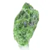Rå kromdiopside från Finland, grönt mineral på bas, 60 g - 0