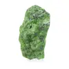 Rå kromdiopsid på underlag, grönt silikat från Finland, 60 g - 3