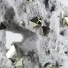Kristallisation av peruansk oktaedrisk pyrit på källare - 8