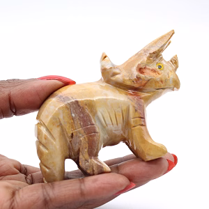 Triceratops i naturlig täljsten från Bolivia
