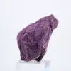 Rå purpurit från Portugal på sockel – Mineralspecimen - 2