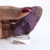Rå purpurit från Portugal på sockel – Mineralogisk samling - 1